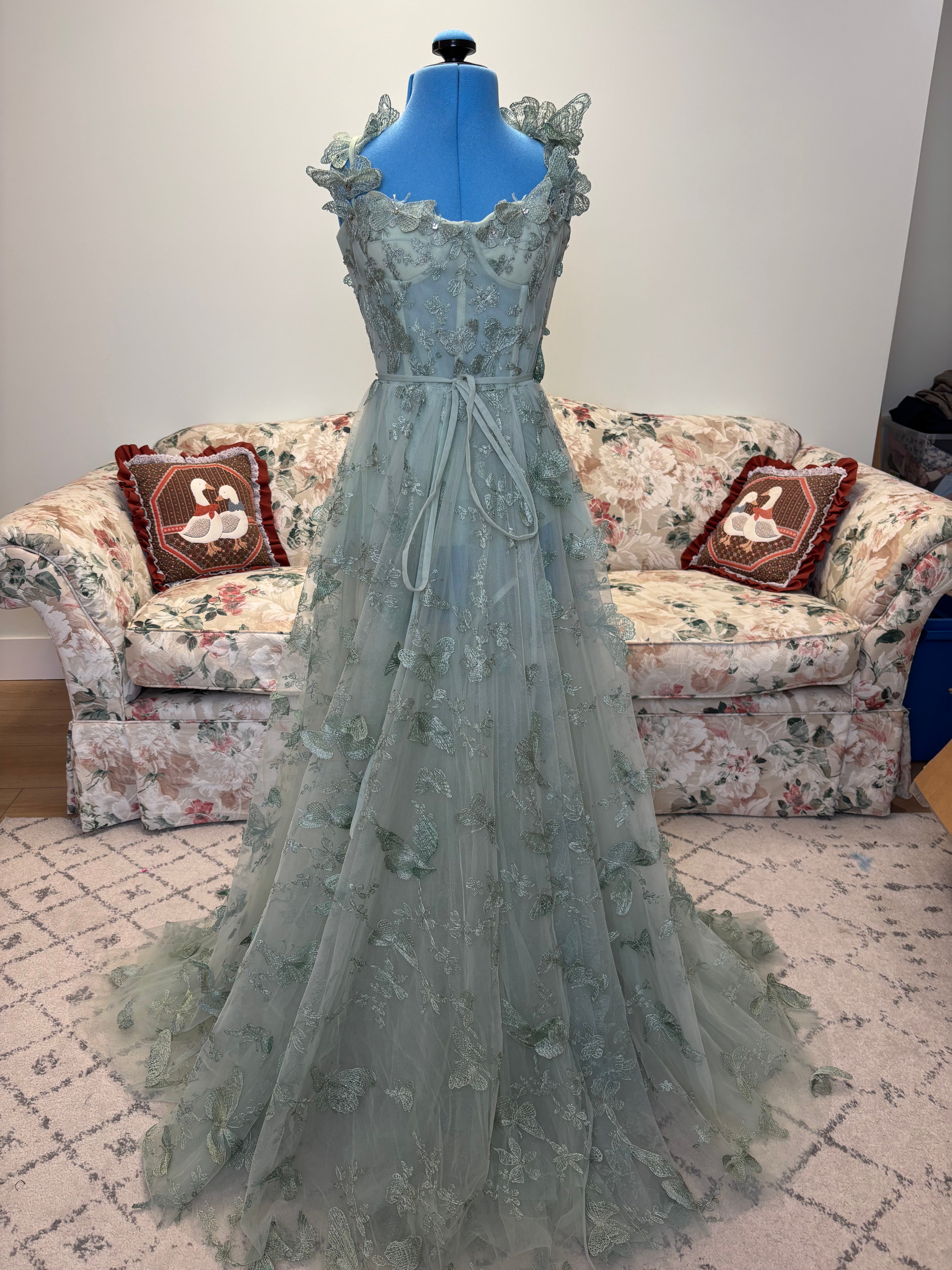 teuta matoshi dresses {Teuta Matoshi} Butterfly Lace Gown